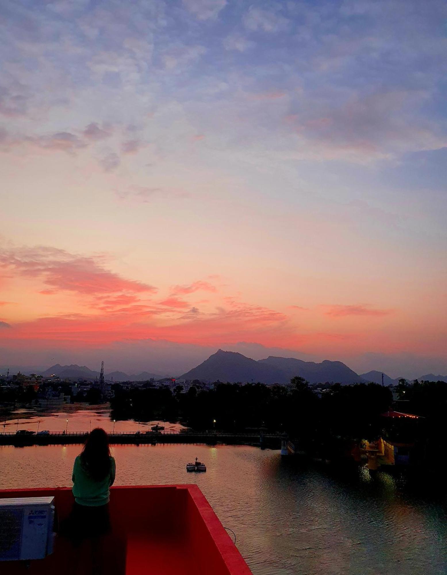 Oolala - Your Lake House In The Center Of Udaipur Esterno foto