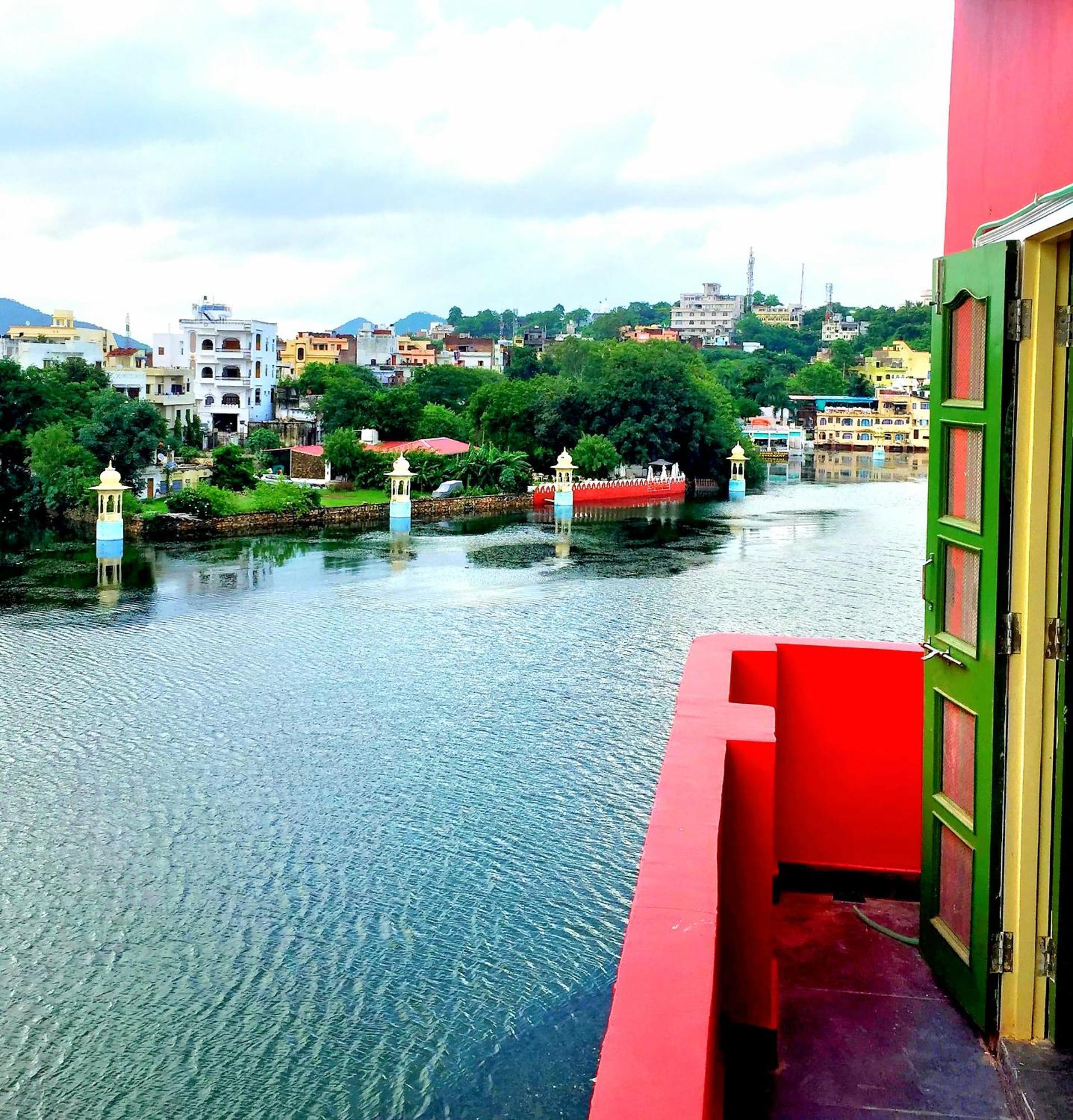 Oolala - Your Lake House In The Center Of Udaipur Esterno foto